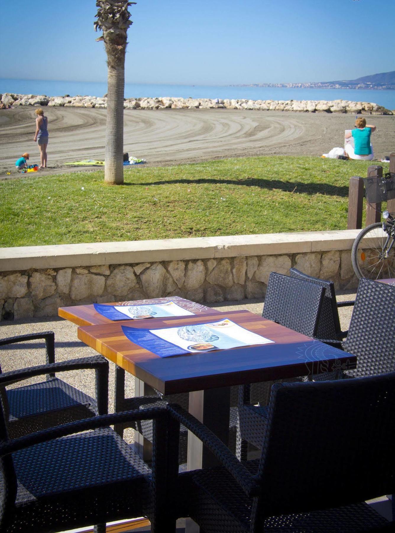 Hotel La Chancla Малага Екстериор снимка