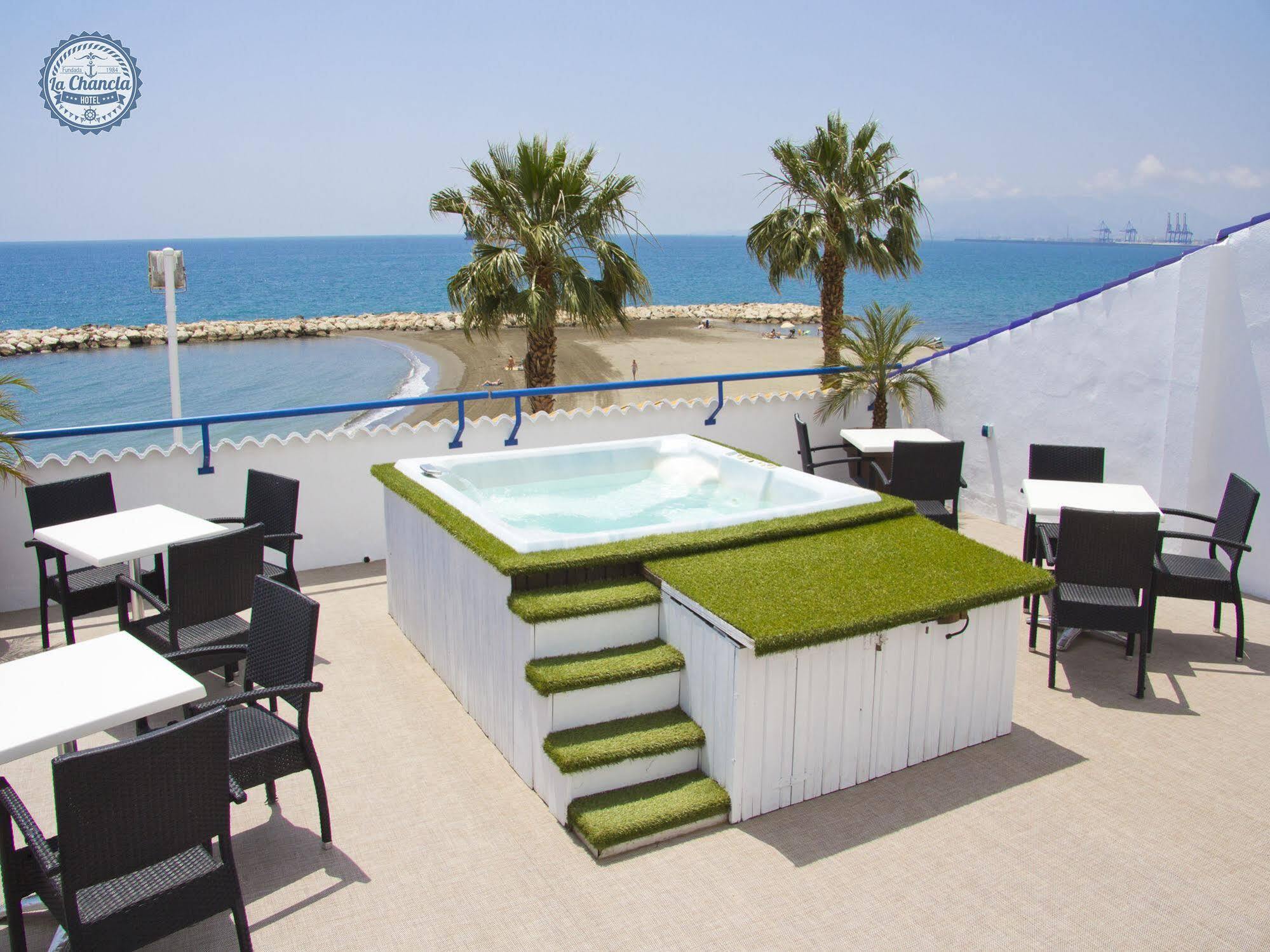 Hotel La Chancla Малага Екстериор снимка